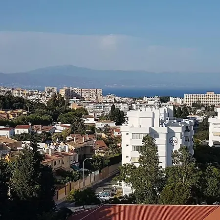 De Lujo Con Amplia Vista Al Mar. - Benalmádena